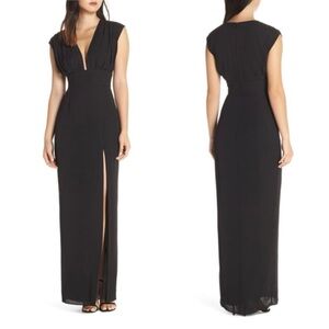 WAYF The Stella Plunging V-Neck Gown in Black M